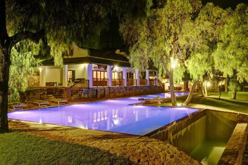Buccara Willow Slopes Lodge