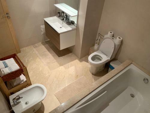 Apartamento Luxurious New Appt With Amazing Ocean View & Pool!