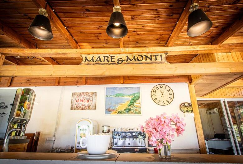 Hotel Mare E Monti