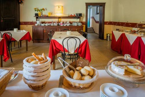 Hotel Villa Policreti