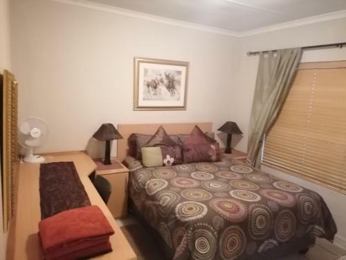Captivating 3-bed House In Kempton Park
