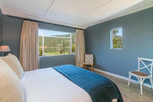 4-bedroom Home On Leisure Isle