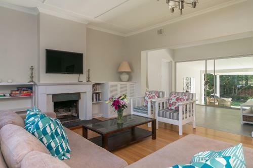 4-bedroom Home On Leisure Isle