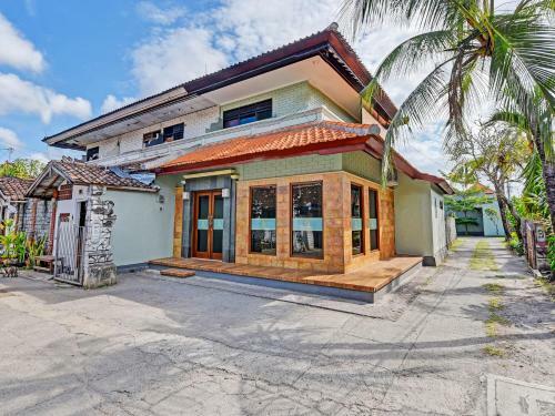 Hotel Capital O 91410 Matara Kuta Residence