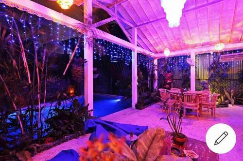 Blue Lagoon 5 Bedrooms Villa