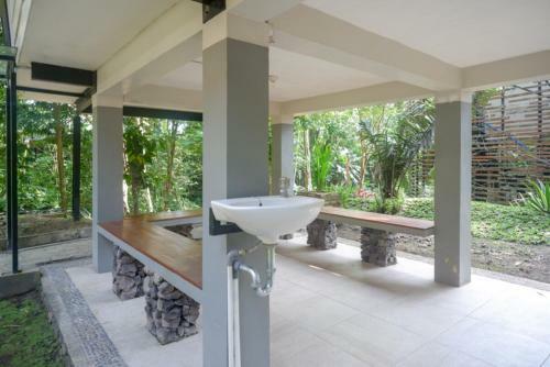 Hotel Urbanview Resort Kampoeng Media Yogyakarta