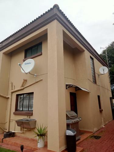 Bed & Breakfast Crest Guesthouse