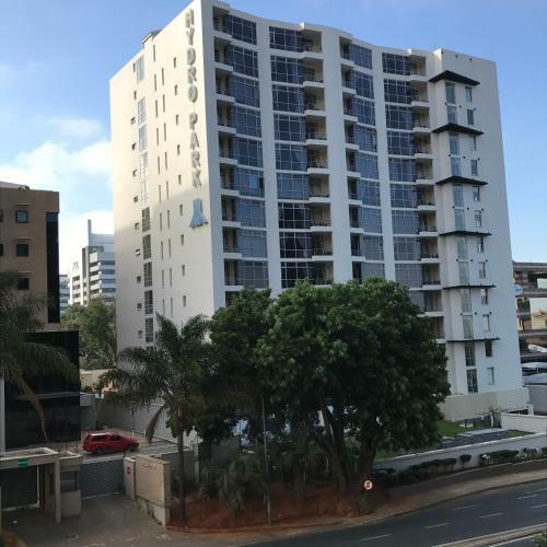 Apartamento First Divine Suites - Hydro Park