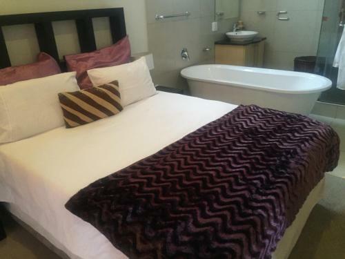 Apartamento First Divine Suites - Hydro Park