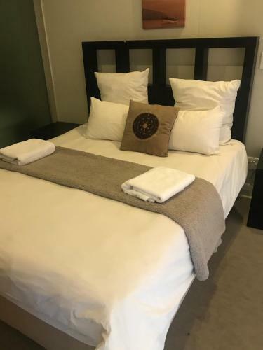 Apartamento First Divine Suites - Hydro Park