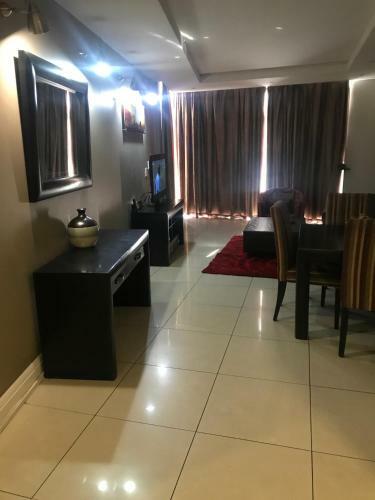 Apartamento First Divine Suites - Hydro Park