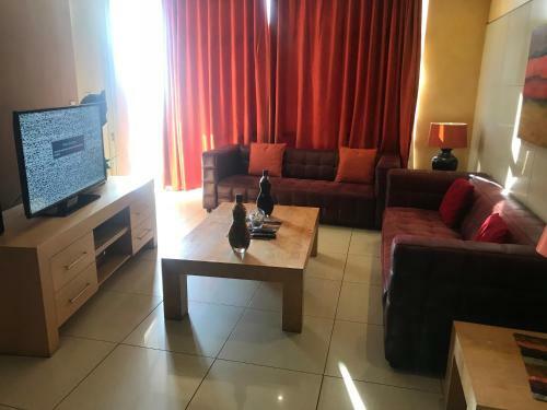 Apartamento First Divine Suites - Hydro Park