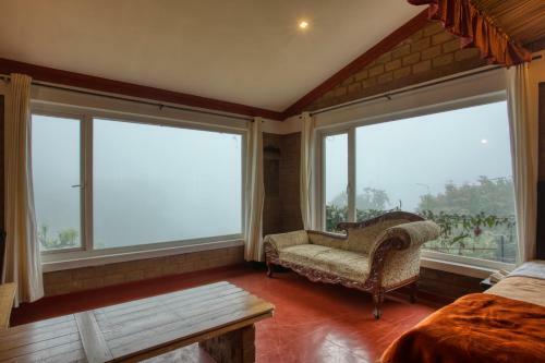 Hotel De Rock Jungle Living Resort