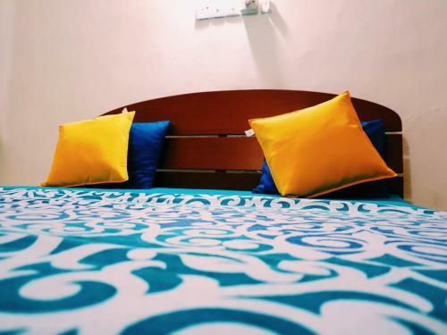 Hotel Oasis Skybeach Hostel - Negombo