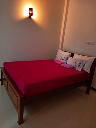Hostal Sea And River View Mirissa