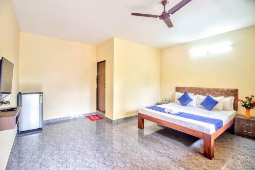 Hotel Renuka Holiday Inn