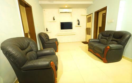 Hotel Oikos Kariyad