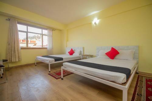 Hotel Capital O 68807 Maya Residency