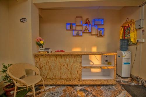Hotel Capital O 68807 Maya Residency