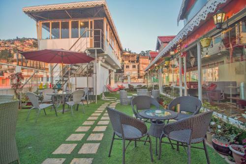 Hotel Capital O 68807 Maya Residency