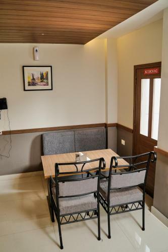 Hotel Gino Tourist Home
