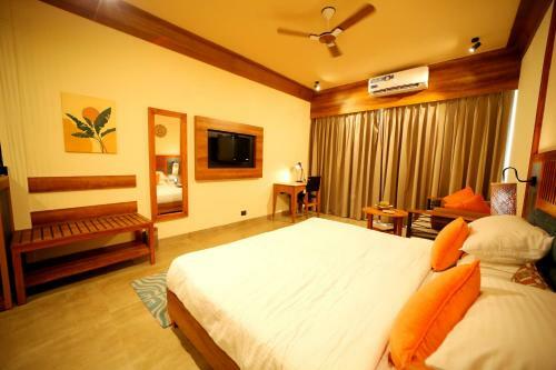 Hotel Anand Aamod Spa And Resort-riverside Resort