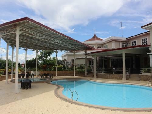 Primus Hotel And Resort