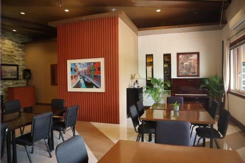 Primus Hotel And Resort