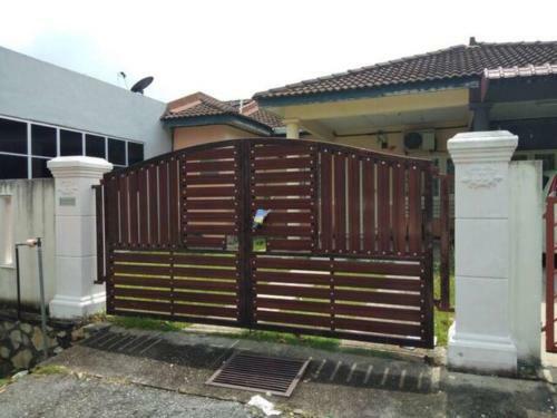 Lovely 3-bedroom With Free Parking Seremban 2