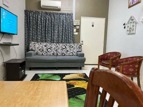 Lovely 3-bedroom With Free Parking Seremban 2