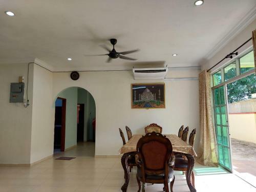 Al' Indara Homestay Taiping