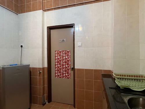 3-bedroom Serviced Apartment