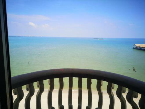 Apartamento Super Sea-view Unit With Balcony