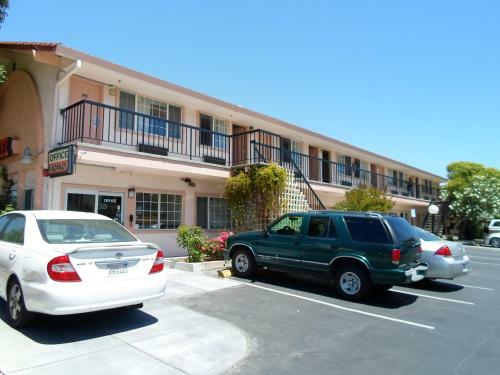 Hotel Morgan Hill Inn