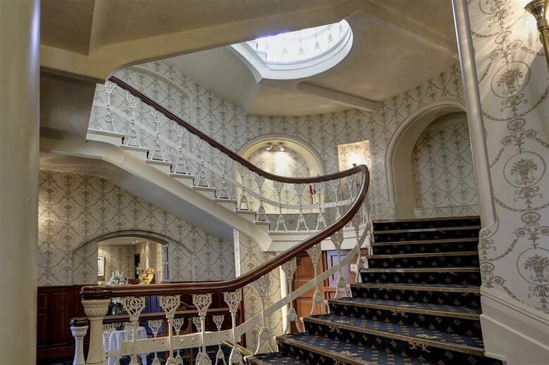 Best Western Duke Of Cornwall Hotel