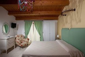 Villa U Marchisi B&B