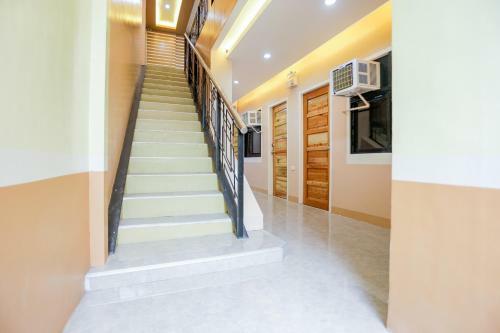 Hotel Oyo 257 Jrja Suites