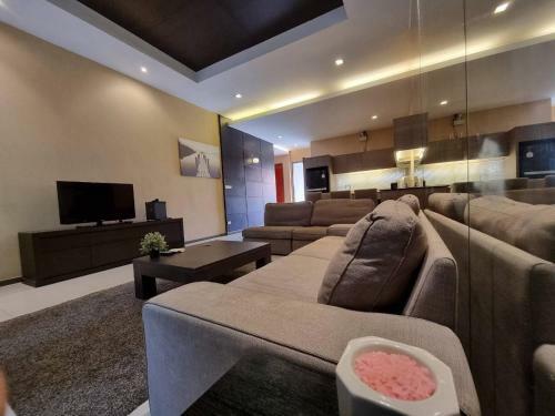 Villa Oppa A Poolvillas Pattaya