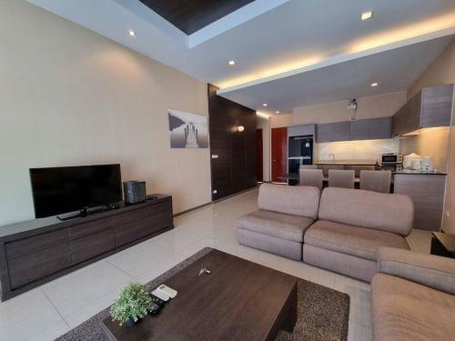 Oppa Pool Villas