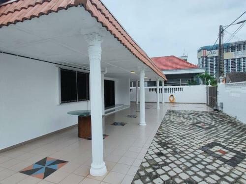 Villa Malacca Town Tranquerah Cluster Home #404a