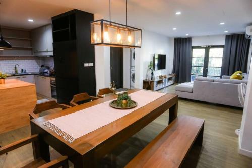 Cozy Hug Home