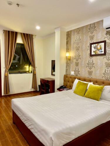 Le Center Hotel