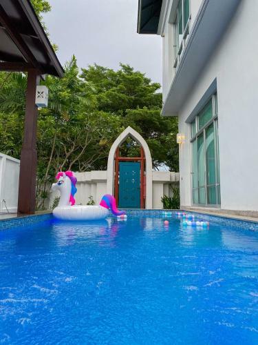 Twenty Two Pool Villa