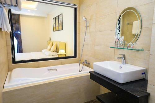 Apartamento C?n H? 1pn Flc Sea Tower - Hung Tour
