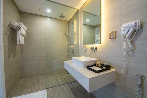 Marina Suites Hotel Nha Trang