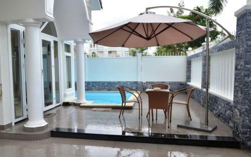 Apartamento Luxurious 6 Bedroom House
