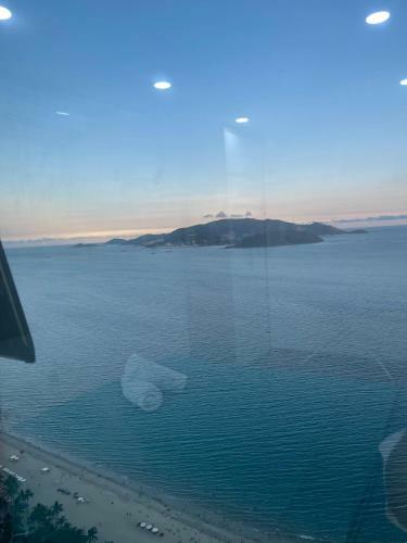 Diamond Nha Trang Beach Apartment