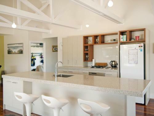 Views On Matarangi - Matarangi Holiday Home