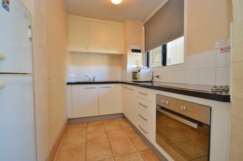 Riverview Holiday Apartment 2 - Kalbarri Wa