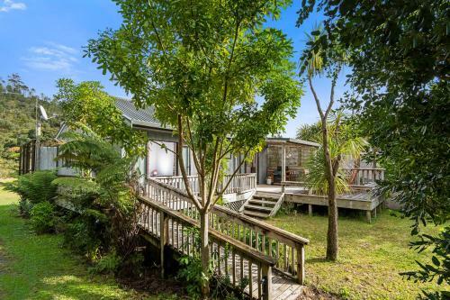 Riverview Retreat - Cooks Beach Holiday Home